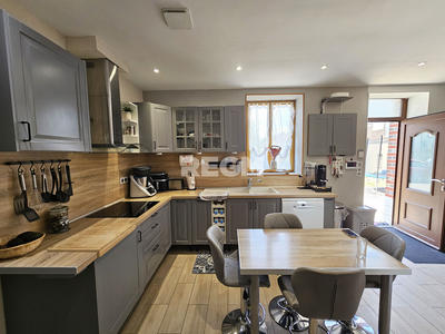 Maison - 130 m² - 5 pièces