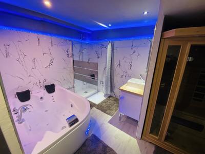 Appartement - 86 m² - 4 pièces