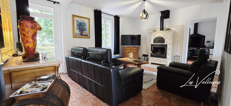 Maison - 182 m² - 6 pièces