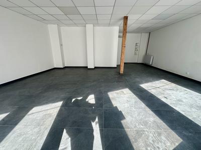 Local commercial - 68 m² - 2 pièces