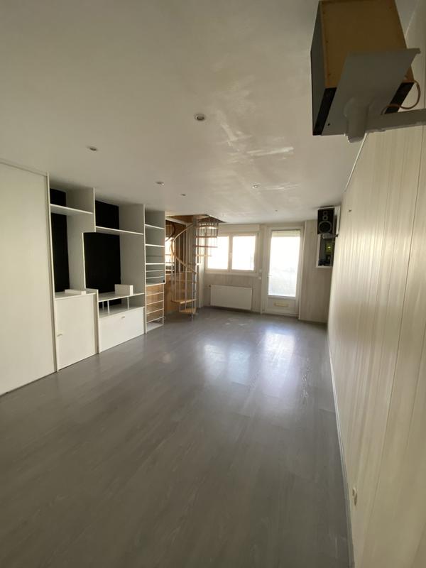 Maison - 79 m² - 3 pièces