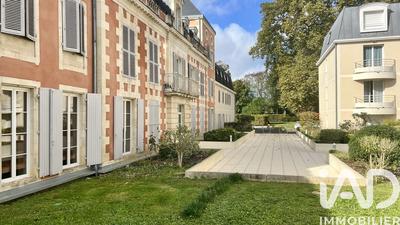 Appartement - 92 m² - 4 pièces