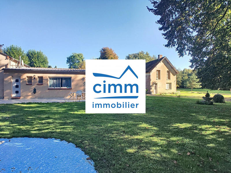 Maison - 365 m² - 15 pièces