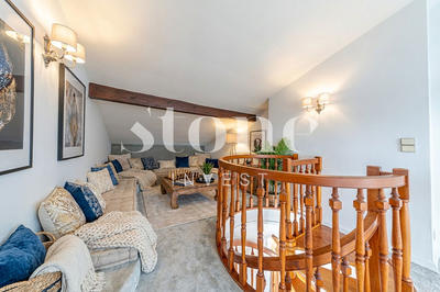 Appartement - 158 m² - 7 pièces