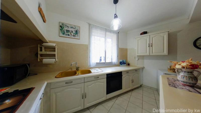 Maison de village - 96 m² - 4 pièces