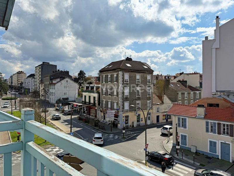 Bureau - 488 m² - 15 pièces