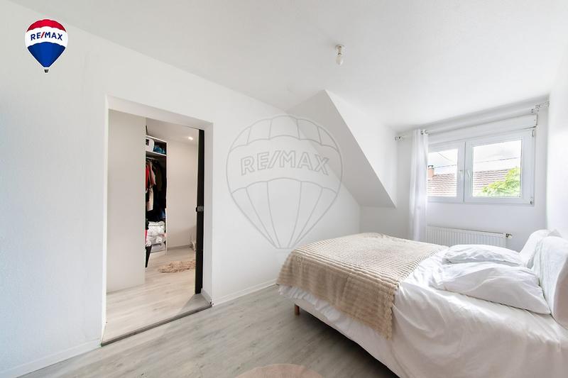 Maison - 110 m² - 5 pièces