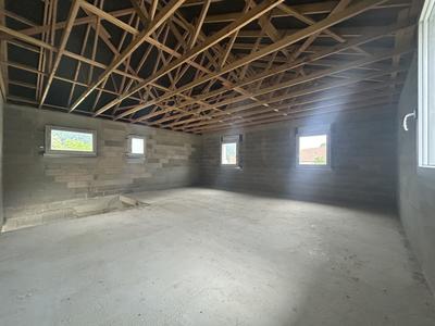 Maison - 140 m² - 4 pièces