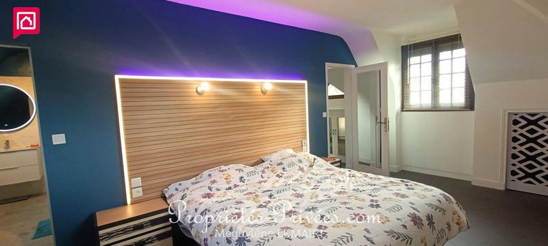 Maison - 416 m² - 10 pièces