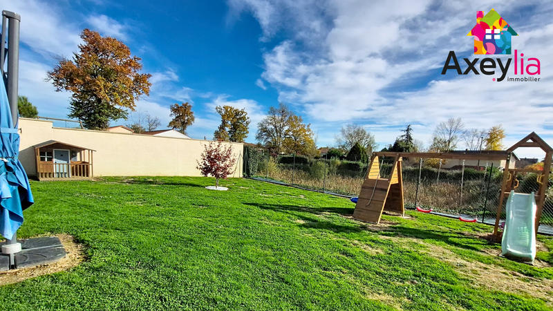 Maison - 101 m² - 5 pièces