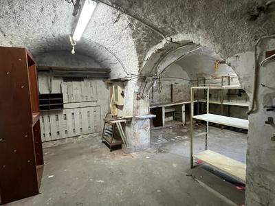 Local d'activité / Entrepôt - 34 m²