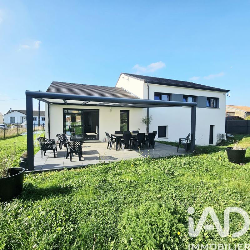 Maison - 135 m² - 6 pièces