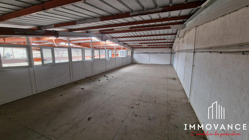 Local d'activités - 625 m²
