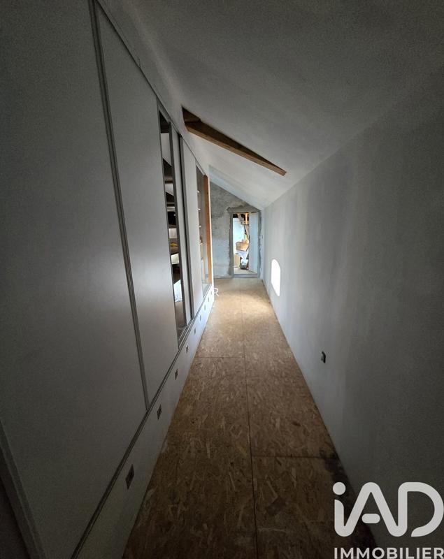 Maison - 300 m² - 10 pièces