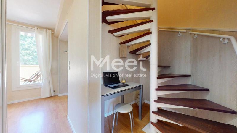 Duplex - 81 m² - 4 pièces