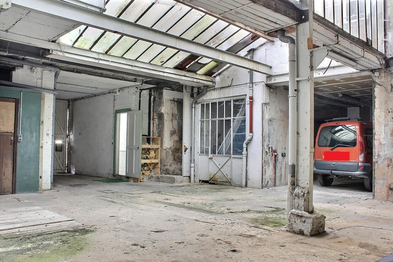 Immeuble - 9 pièces