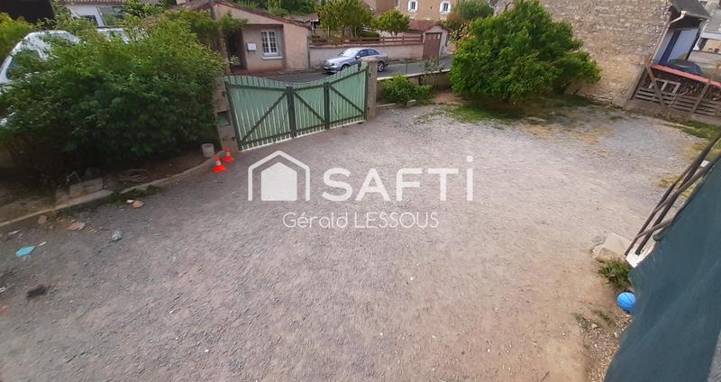 Maison - 90 m² - 5 pièces