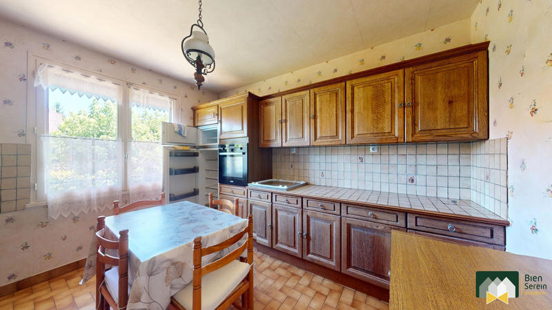 Maison traditionnelle - 76 m² - 4 pièces