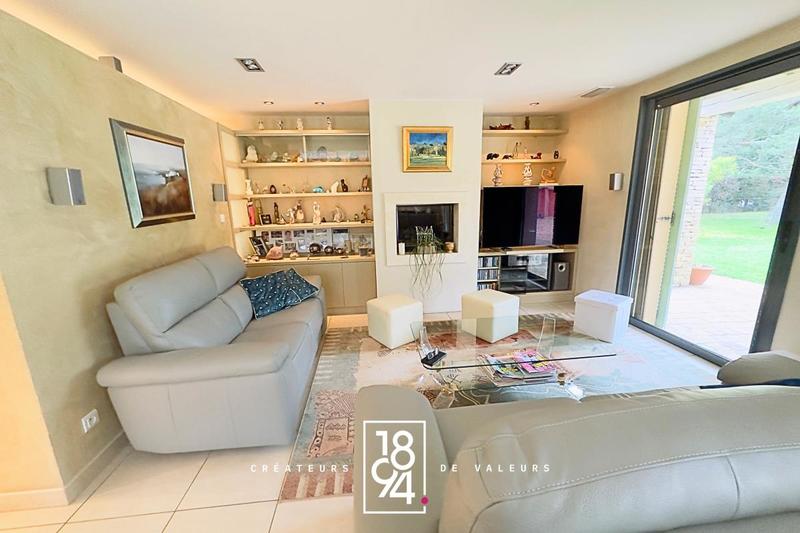 Villa - 175 m² - 5 pièces