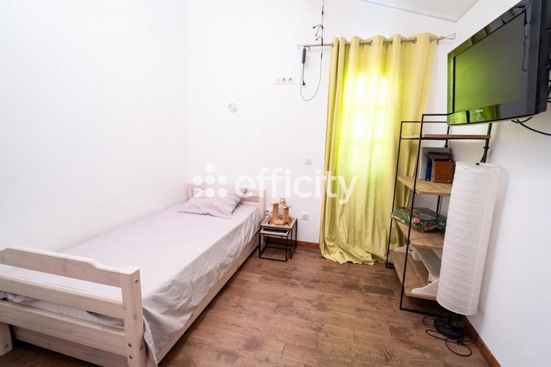 Mas - 190 m² - 6 pièces