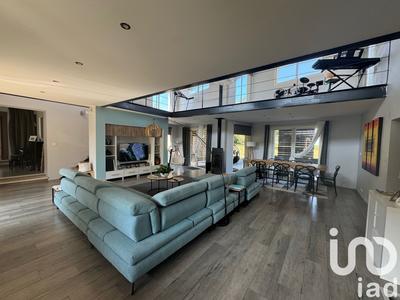 Maison de maîtres - 240 m² - 5 pièces