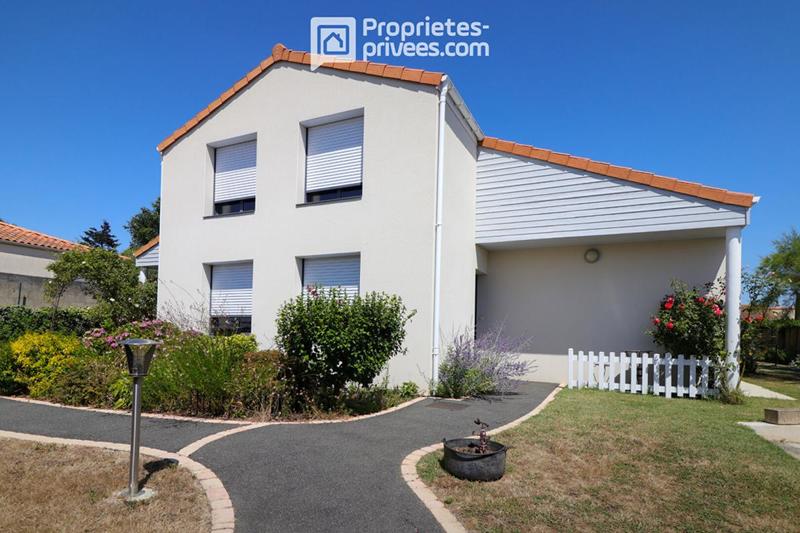 Maison - 146 m² - 8 pièces