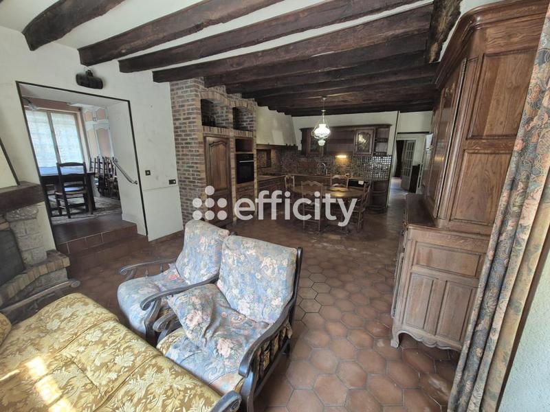 Maison - 231 m² - 6 pièces