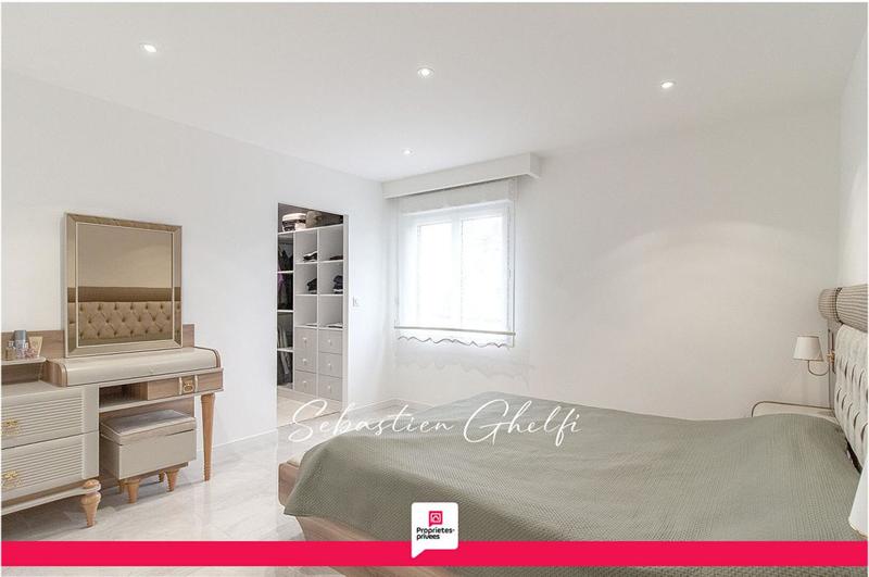 Maison - 148 m² - 7 pièces