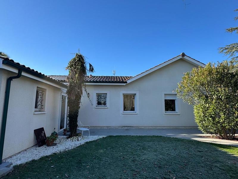 Maison - 354 m² - 11 pièces