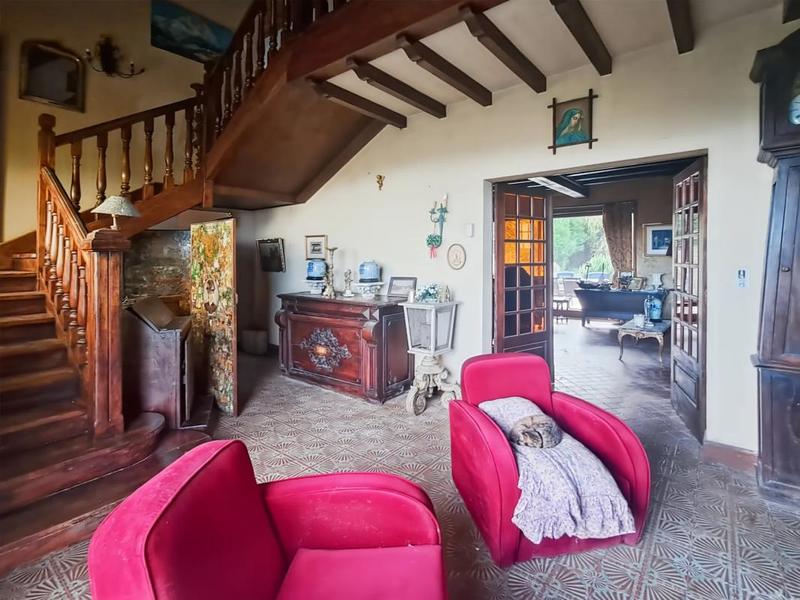 Demeure - 325 m² - 11 pièces