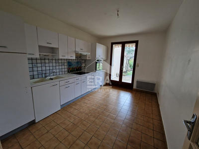 Maison - 121 m² - 5 pièces