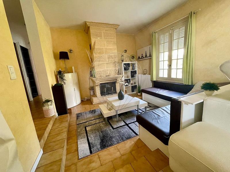 Maison - 138 m² - 7 pièces