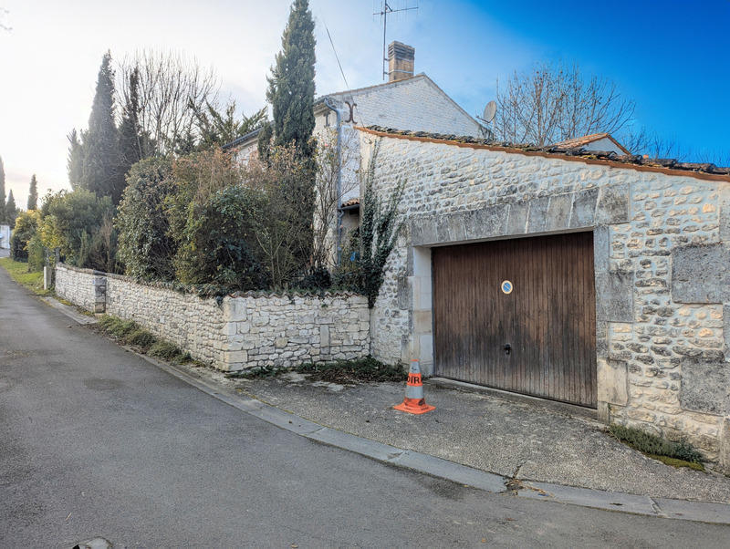 Maison - 84 m² - 4 pièces