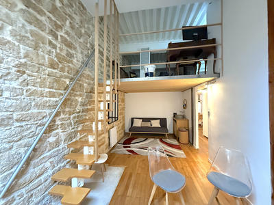 Appartement - 96 m² - 5 pièces