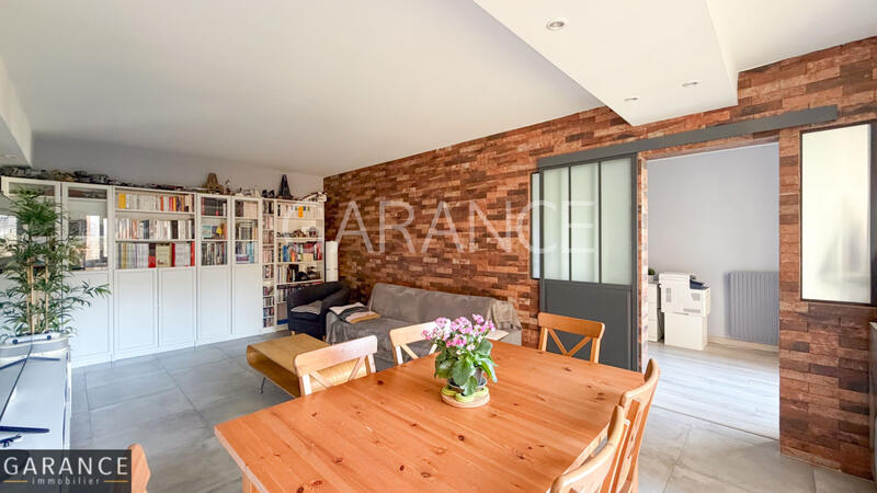 Appartement - 91 m² - 4 pièces