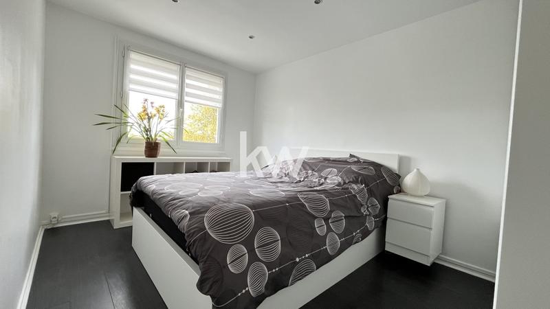 Appartement - 84 m² - 5 pièces