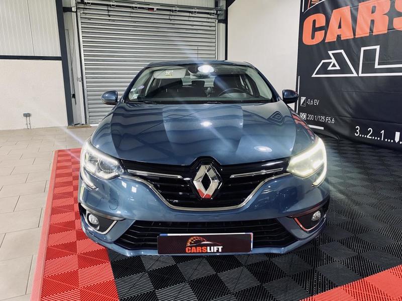 Renault Mégane IV Hatchback 1.2 TCe 130 ch Zen - Garantie 6 Mois