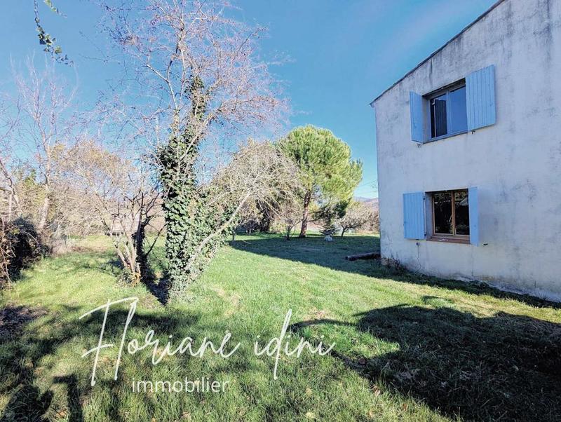 Maison - 200 m² - 8 pièces