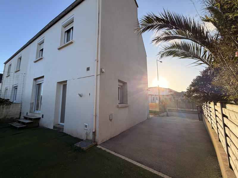 Maison - 115 m² - 7 pièces