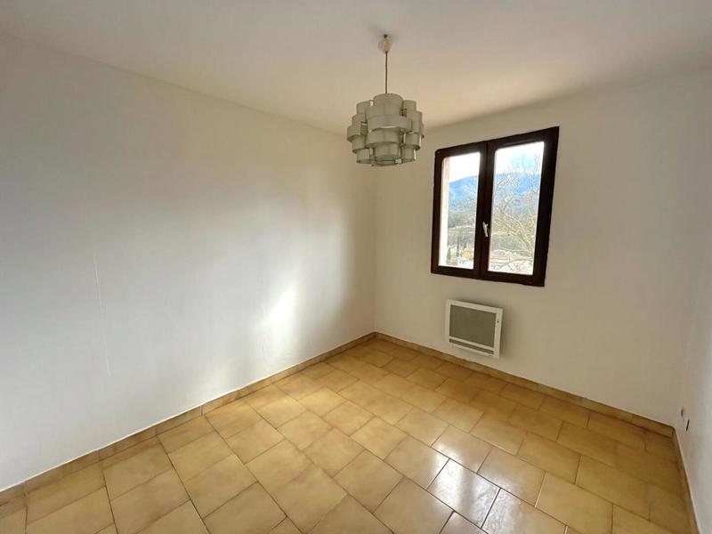 Maison - 208 m² - 7 pièces