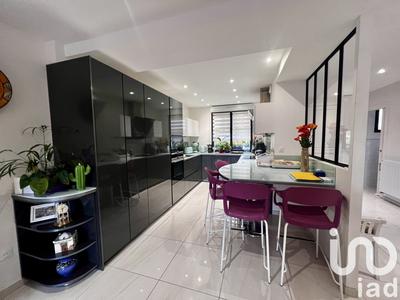 Maison - 152 m² - 6 pièces