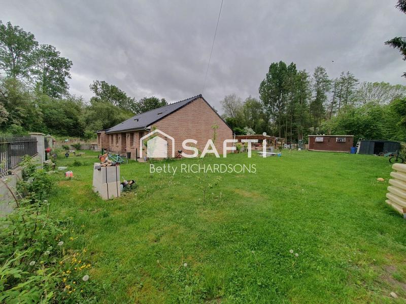 Maison - 200 m² - 11 pièces