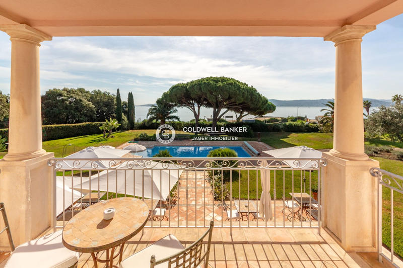 Villa - 614 m² - 14 pièces