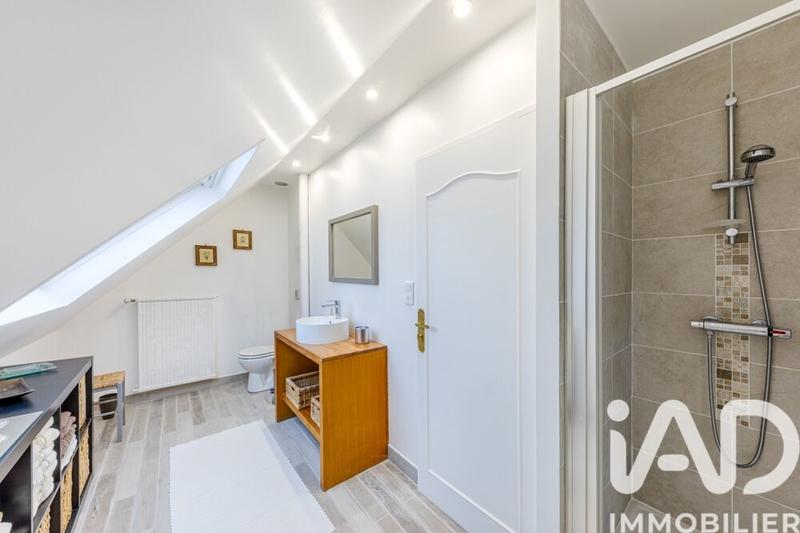 Maison - 133 m² - 7 pièces