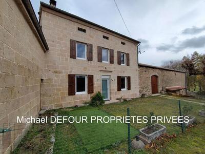 Maison - 139 m² - 7 pièces