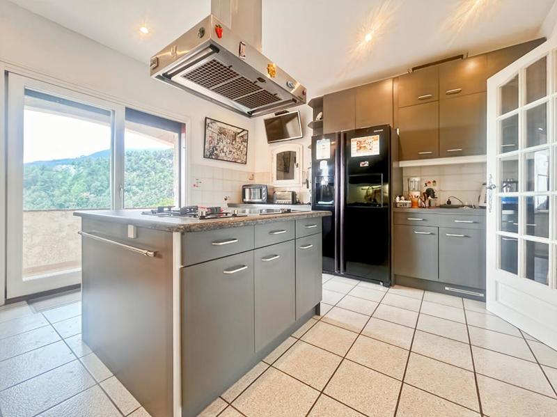 Maison - 171 m² - 4 pièces