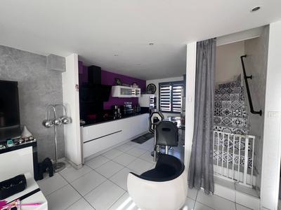 Maison - 78 m² - 5 pièces