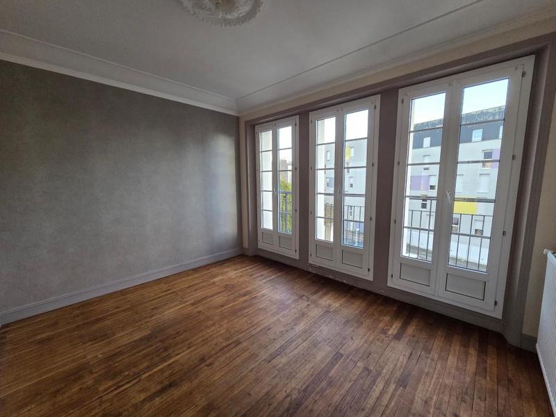 Appartement - 121 m² - 5 pièces