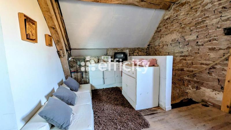Maison - 80 m² - 5 pièces