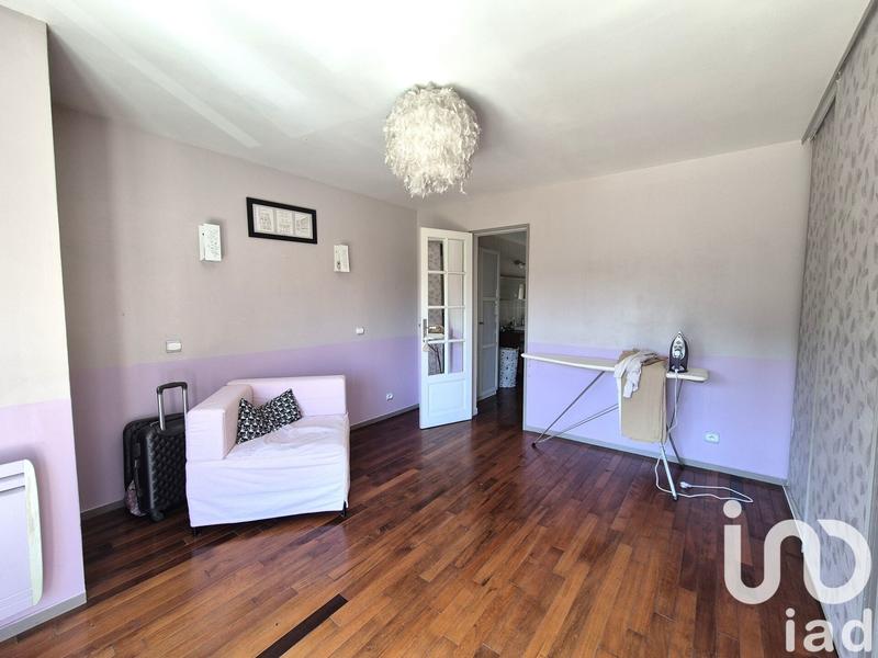 Maison - 120 m² - 7 pièces